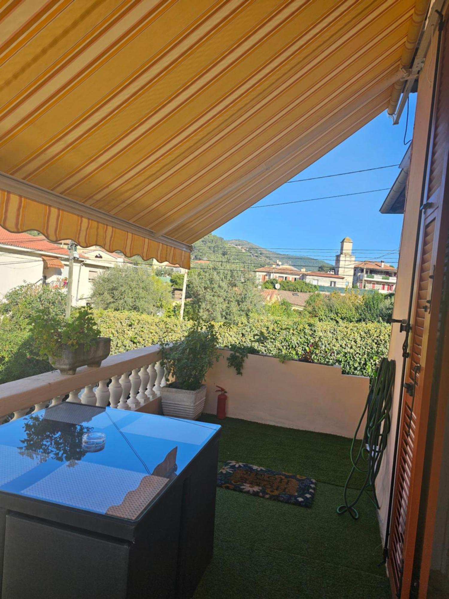 Studio 1 A La Trinite Proche De Nice, Monaco Et L'Italie Exterior foto